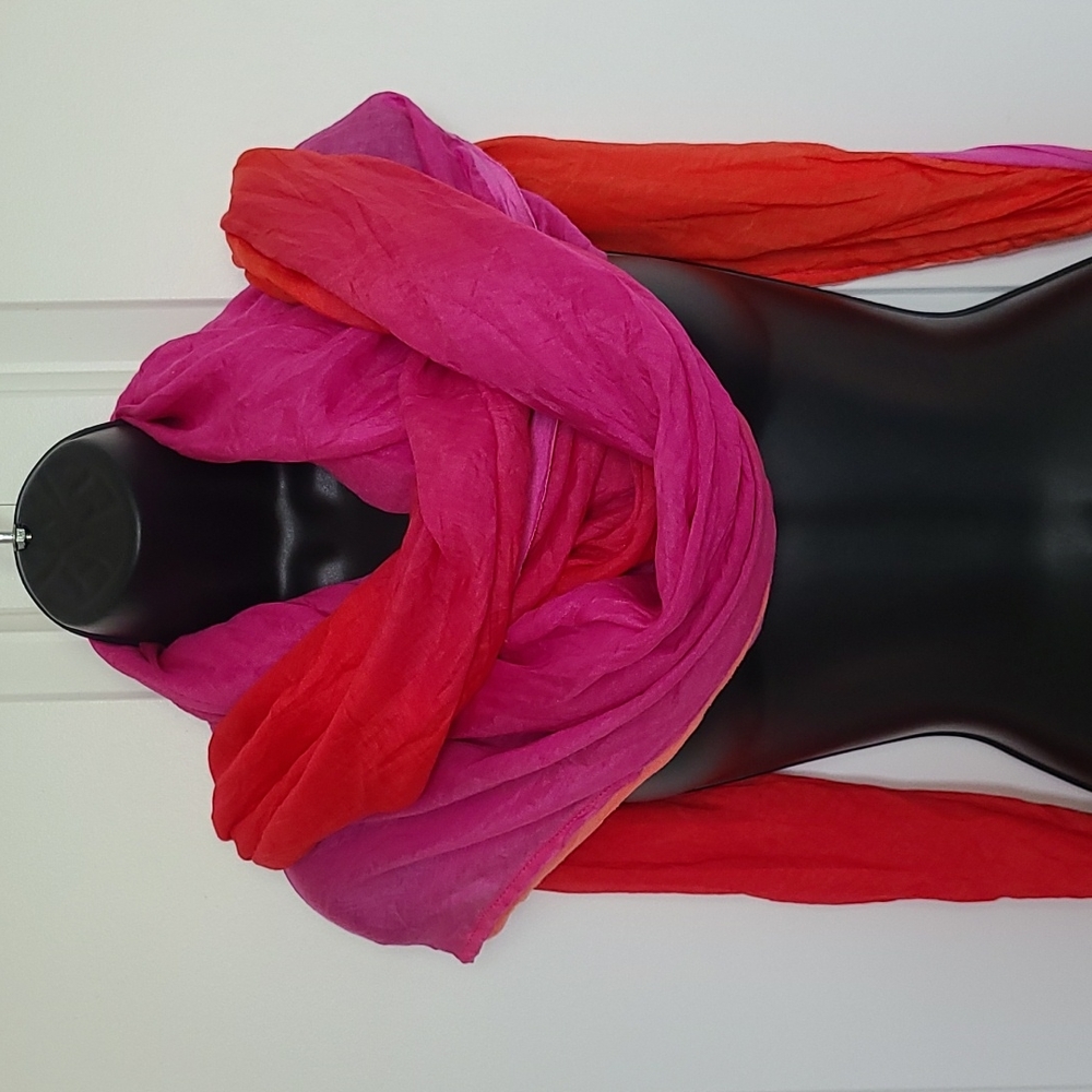 NWT FRAAS LARGE SCARF
